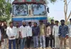 అక్రమ గోవుల తరలింపును అడ్డుకున్న గోరక్షక్ కార్యకర్తలు ....
