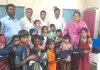విద్యార్థులకు యూనిఫార్మ్ లు పంపిణీ .....