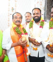 విగ్రహాల ప్రతిష్ట లో పాల్గొన్న మల్కాజ్గిరి ఎంపీ ఈటెల రాజేందర్