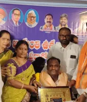 దళిత రత్న అవార్డు పొందిన నల్ల నరేందర్, నల్ల శ్రీను .....