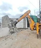 ప్రభుత్వ భూములు విక్రయిస్తే కఠిన చర్యలు...