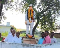 ఘనంగా మాజీ ప్రధాని జవహర్ లాల్ జయంతి వేడుకలు..