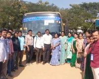 డిస్ట్రిబ్యూషన్ సెంటర్ ను పరిశీలించిన  సీఈవో