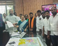 జవహర్ నగర్ సమస్యలపై జిల్లా కలెక్టర్ కు కాంగ్రెస్ నాయకుల వినతి