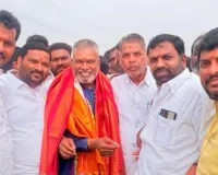 నర్సారెడ్డిని సన్మానించిన నాయకులు 