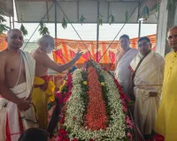 ఘనంగా లక్ష పుష్పార్చన 