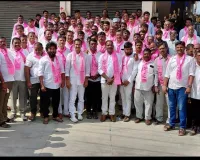 తూప్రాన్ మున్సిపాలిటీలో వార్డులలో బీఆర్ఎస్ జండా ఆవిష్కరణ....