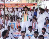 గాంధీ లాంటి మహనీయుల పేర్ల మార్పు సరికాదు..