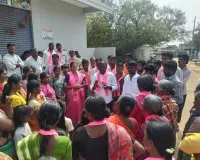 ఇంటింటా ప్రచారం దూసుకెళ్తున్న.... బీఆర్ఎస్ పార్టీ ..