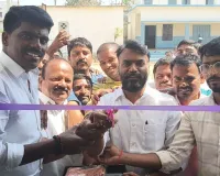 ప్రాథమిక పాఠశాలలో టాయిలెట్స్ ప్రారంభించిన సర్పంచ్ కంజర్ల చంద్రశేఖర్... 