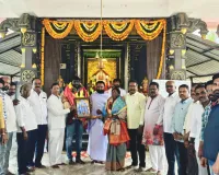 వైస్ చైర్మన్ ను సన్మానించిన గౌడ సంఘం సభ్యులు...