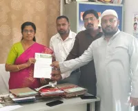 ఒంటి పూట బడులు కోసం డీఈవో కి వినతి.....