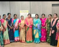 మున్సిపల్ చైర్ పర్సన్ వైస్ చైర్ పర్సన్ లను సన్మానించిన ఆర్ పి లు... 