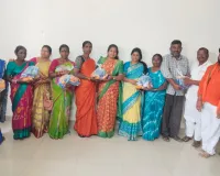 సపాయి కార్మికులకు సబ్బుల పంపిణి... 