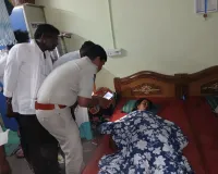 చున్నితో ఉరివేసుకొని వివాహిత మహిళ ... 