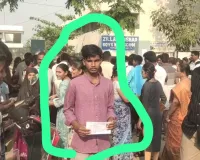 తండ్రి రోడ్డు ప్రమాదం లో ... 