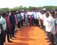 కామారంలో ప్రారంభమైన క్రికెట్ లీగ్ పోటీలు....