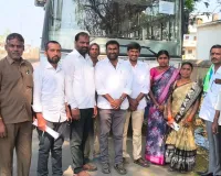 ఆయిల్ ఫామ్ ఫ్యాక్టరీ ప్రారంభోత్సవానికి తరలిన రైతులు...