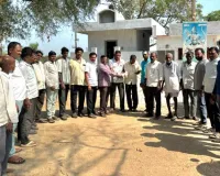 హనుమాన్ గుడికి విరాళం ఇచ్చిన సర్పంచ్ విజయలక్ష్మి యాదగిరి...