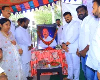 బాధిత కుటుంబాలను పరామర్శించిన ఎమ్మెల్యే...