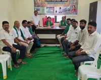 కొనుగోలు కేంద్రాల్లోనే ధాన్యం విక్రయించాలి....