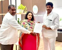మేడ్చల్ పట్టణం లోని ప్రజల సమస్యలను పరిష్కరించాలి...