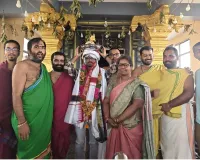 మేడ్చల్ లో రూ.53 వేలు పలికిన లడ్డు వేలం ....