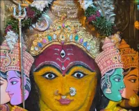 గాయత్రీ దేవిగా దర్శనమిచ్చిన గడి మైసమ్మ తల్లి...