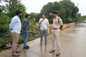 అధికారులు   అప్రమత్తంగా ఉండాలి  : వికారాబాద్  జిల్లా కలెక్టర్ ప్రతీక్ జైన్ 