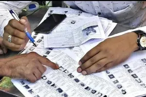 కొత్త ఓటర్ల నమోదుకు ఈసీ ఒకే 