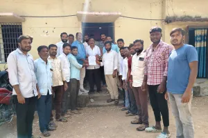 ఆదిలాబాద్‌లోనే యూనివర్సిటీ ఏర్పాటు చేయాలి....