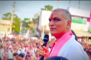 తూప్రాన్ మొదటి రౌండ్ లో బీఆర్ఎస్ జోరు........