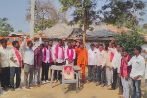 కేసీఆర్ జన్మదిన వేడుకలు..... 