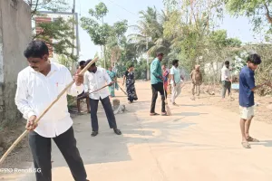 మల్కాపూర్ లో స్వచ్చా భారత్.... 