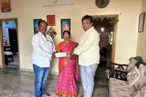 కల్యాణ లక్ష్మి చెక్కుల పంపిణి.... 