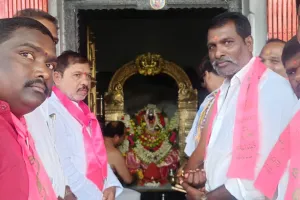 బంగారమ్మ ఆలయంలో ప్రత్యేక పూజలు.......