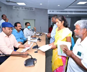 క్షేత్రస్థాయిలో ప్రజావాణి దరఖాస్తుల పరిష్కారం 