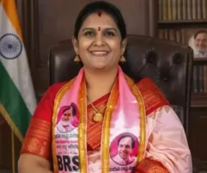 తమను అడ్డుకోవడం అప్రజాస్వామికం...