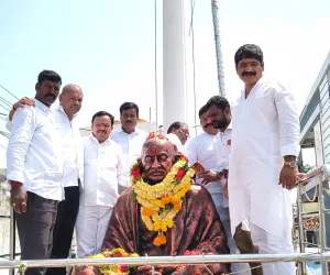 తూప్రాన్ లో ఘనంగా గాంధీ జయంతి వేడుకలు ...